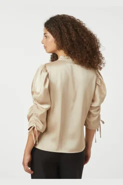 Clearance Alvira Drapy Satin Blouse 166542 Bluser & Skjorter