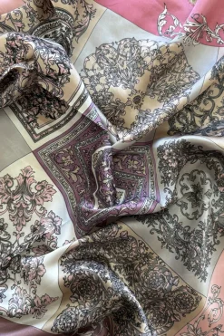 New Berit Scarf Tørklæder
