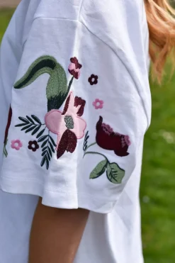 A-View T-Shirts & Toppe<Best Double Flower AV7058
