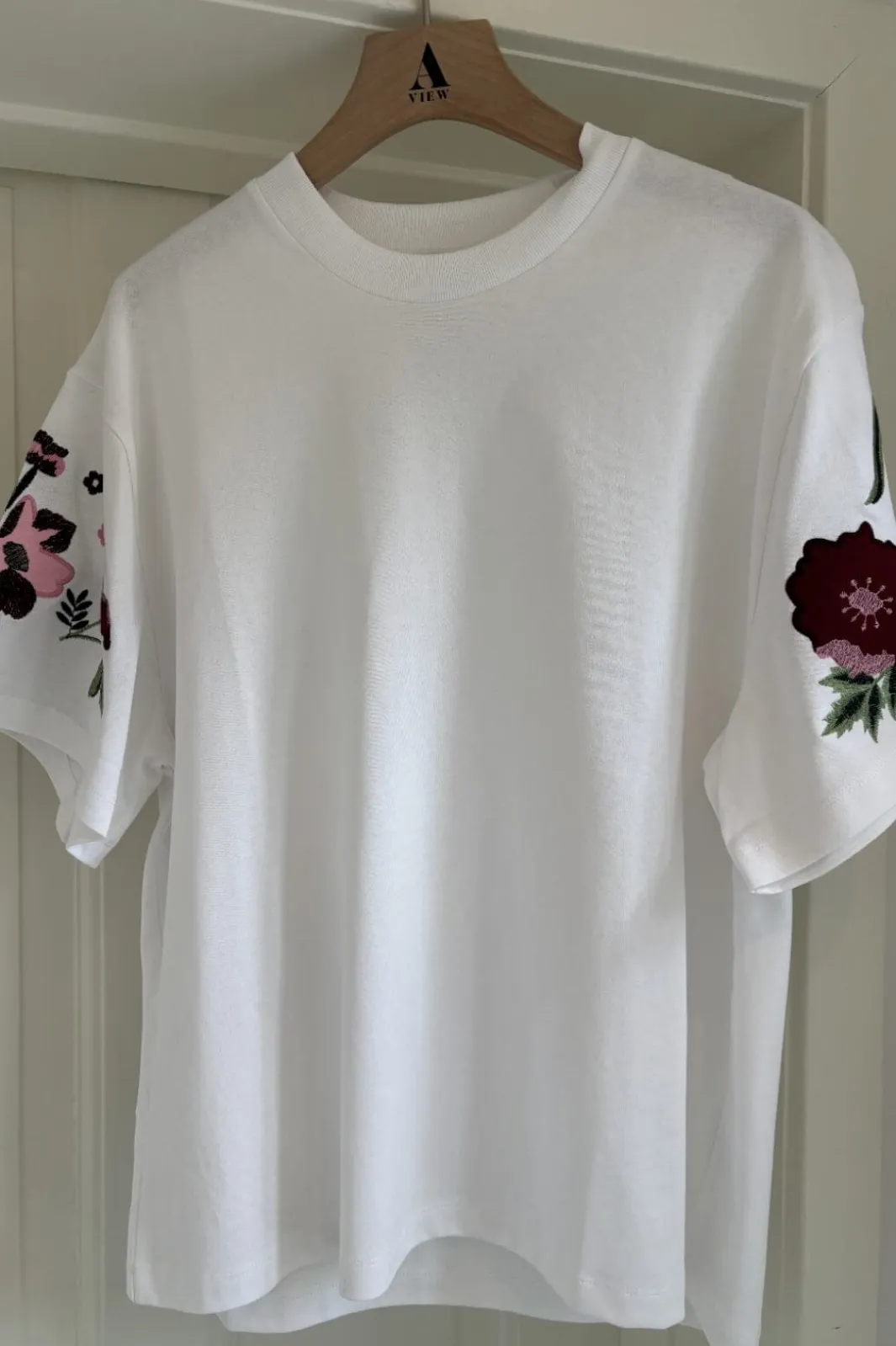 A-View T-Shirts & Toppe<Best Double Flower AV7058
