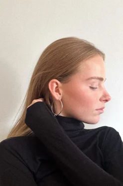 Jane Kønig Øreringe<Big Tied Heart Hoop BTHH-AW25-S