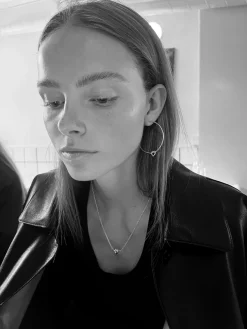 Jane Kønig Øreringe<Big Tied Heart Hoop BTHH-AW25-S