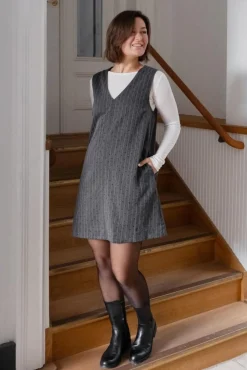 Hot Caila Mini Dot Dress 167259 Kjoler