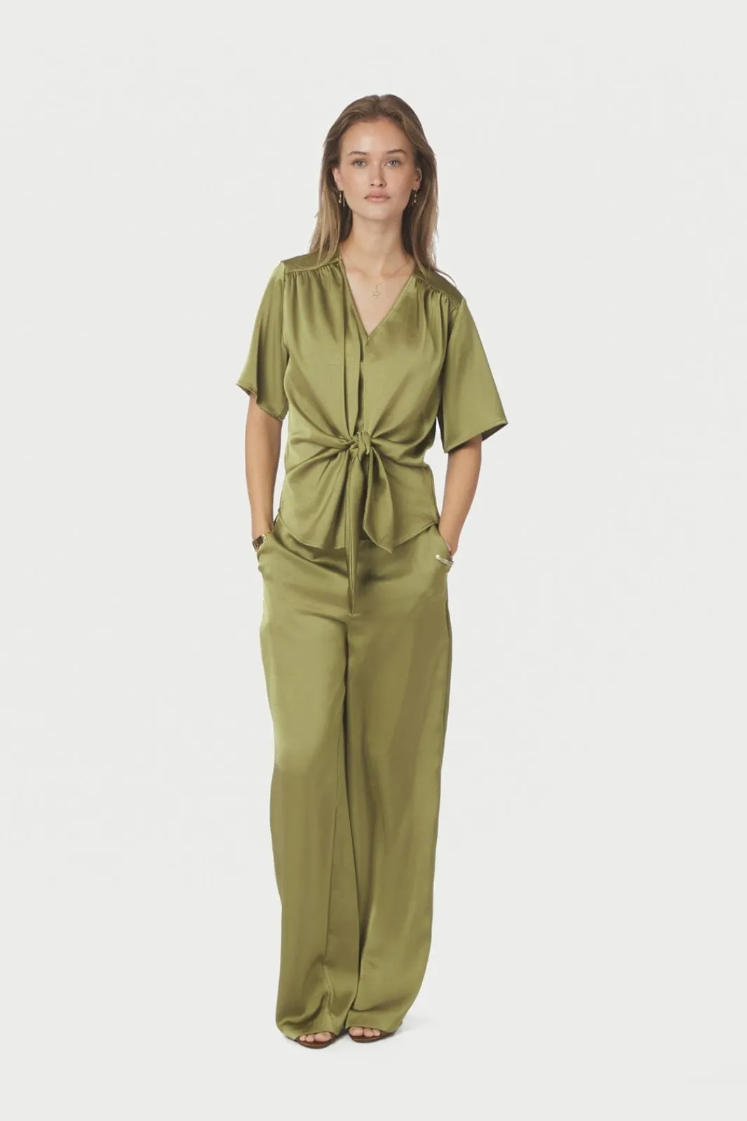 Neo Noir Sæt 🛍️|Bluser & Skjorter<Casadia Heavy Sateen Blouse 165695