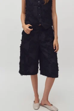 Hot Cavia-M 61910229 Shorts