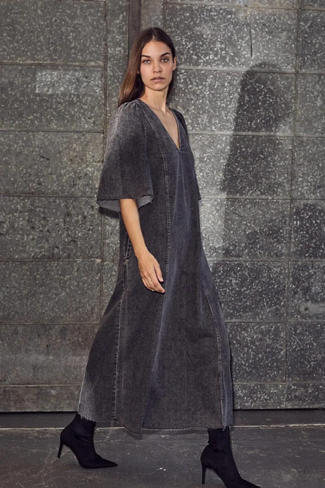 Hot Denim Hem Dress Black HL10357 Kjoler
