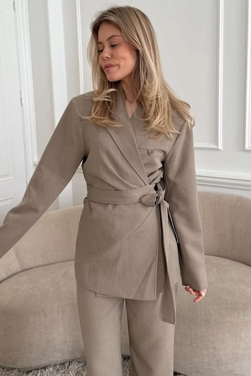 BYIC Sæt 🛍️|Jakkesæt<Elinaic Blazer A23825
