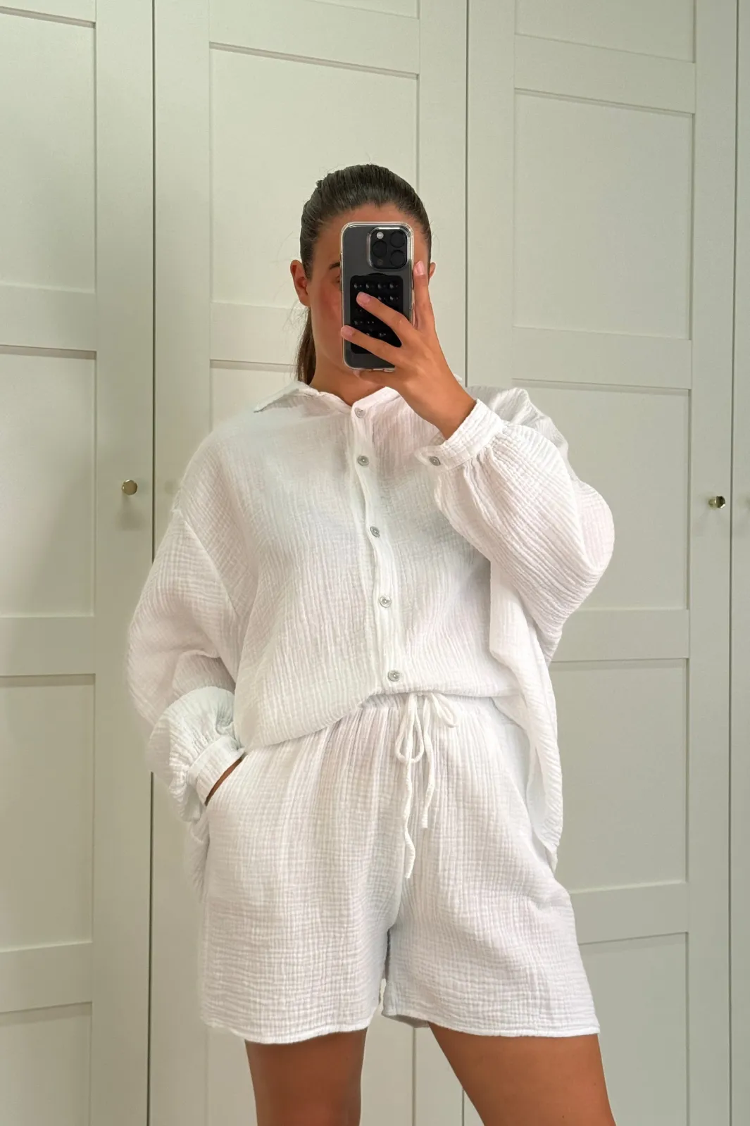 A-bee Shorts<Estelle- White