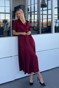 New Faye Dress 2308 Kjoler