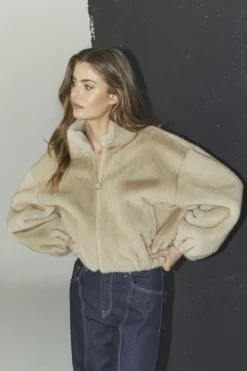 Discount Feracc Faux Fur Jacket 30361 Overtøj & Jakker