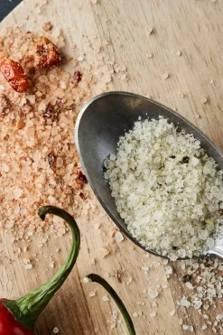 Nicolas Vahé Salte & Krydderier<Gaveæske, Parmesan & Basil salt & Chilli salt