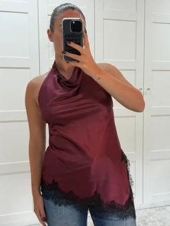 Best Halterneck Lace T-Shirts & Toppe