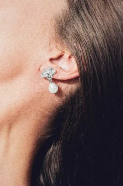 Discount Hollow Cloud Earrings Øreringe