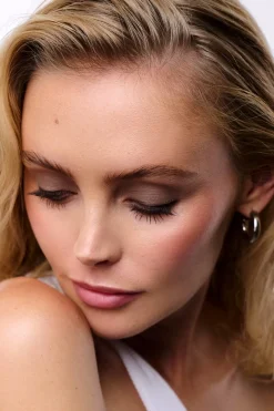 Wonderskin Øjenskygge<IYKYK Eyeshadow Stick