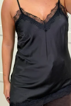 Discount Lace Top T-Shirts & Toppe