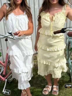 Discount Laura And Charlott 152219B Kjoler