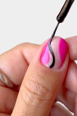Le Mini Macaron Neglelak<Le Gel Liner LGL003