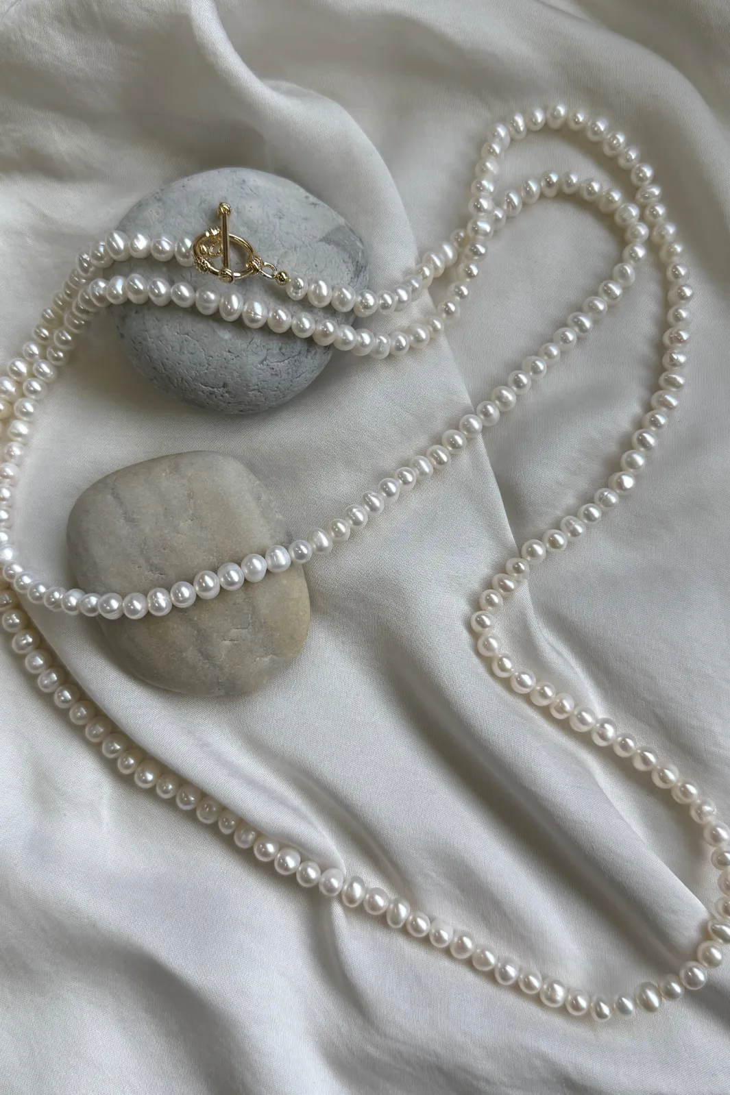 Mellow Moon Halskæder<Long Pearl Necklace Hoop