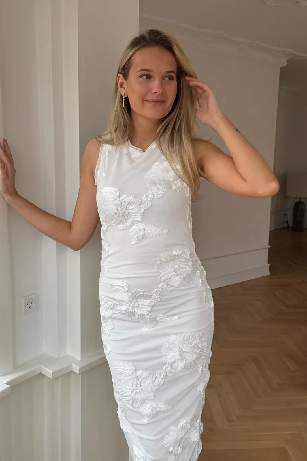 Best Miraic Mesh Dress A23766 Kjoler