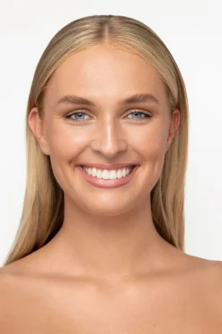 Lavinde Copenhagen Foundation<Natural Glow Liquid Foundation Cool Beige 209