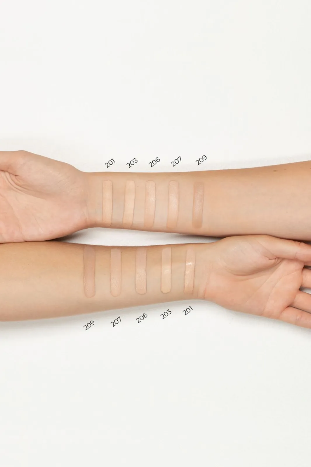 Outlet Natural Glow Liquid Foundation Cool Ivory 201 Foundation