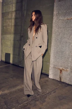 Haute L'Amitié Sæt 🛍️|Jakkesæt<Nicole Low Triangle Blazer HL10368