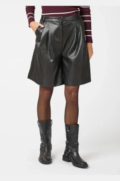 Online Nika Bermuda Pu Shorts 164147 Shorts