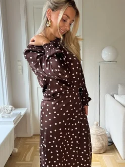 Discount Nmbambi L/S Satin Highneck Top Bluser & Skjorter