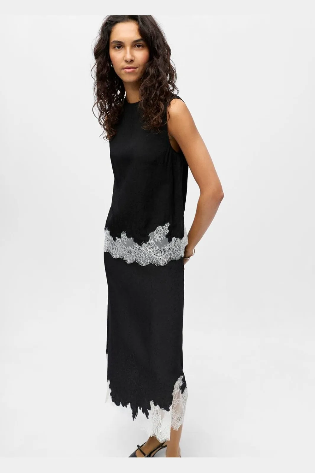 Object Sæt 🛍️|T-Shirts & Toppe<Objdalme Sl Lace Top Aw Fair 25
