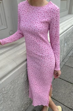 BYIC Kjoler<Odaic Dress