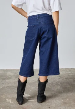 Sale Olina-Je1 19233 Shorts