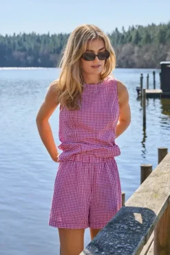 Only Sæt 🛍️|T-Shirts & Toppe<Onlmaye Sl Check Top