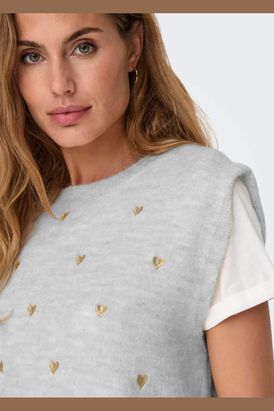 Onlmelody Sl Embroidery O-Neck Knt Veste