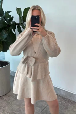 Pieces Cardigans|Ammevenligt Tøj<Pcfleur Ls V-Neck Knit Cardigan Fsy