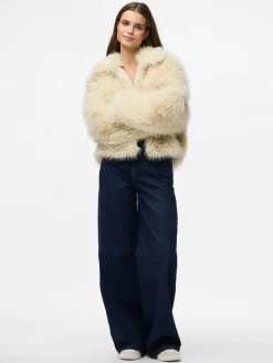 Pieces Overtøj & Jakker<Pcjilla Short Fluffy Jacket