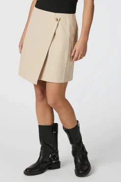 Neo Noir Sæt 🛍️|Nederdele<Petrani Pinstriped Skirt 165192