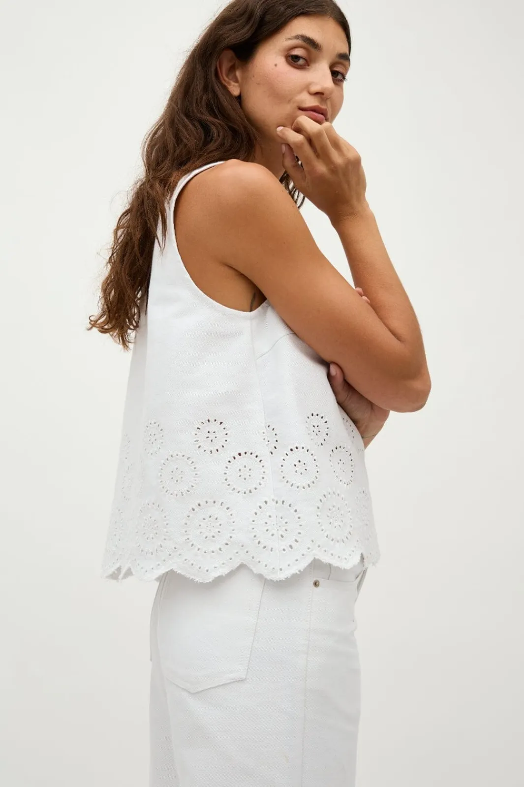 Global Funk T-Shirts & Toppe<Rihne Scallop-G