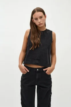 Hot Rihne-G T-Shirts & Toppe