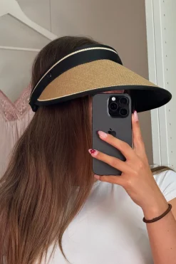 Best Ruby Hat Hue, Hat & Handsker