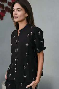 Neo Noir Bluser & Skjorter|Ammevenligt Tøj<Savy Flower Emb Blouse 166791