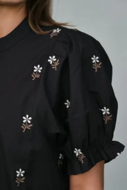 Neo Noir Bluser & Skjorter|Ammevenligt Tøj<Savy Flower Emb Blouse 166791