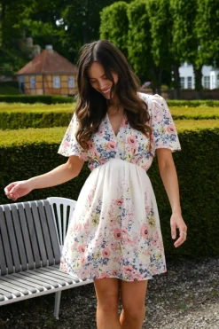 Discount Shena Flower Print Dress 166451 Kjoler
