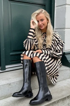 Copenhagen Shoes Copenhagen Shoes|Støvler<The Love Boot Patent / Toe