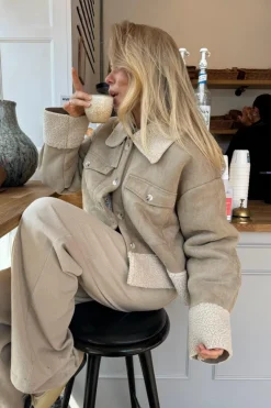 BYIC Overtøj & Jakker<Theaic Teddy Jacket