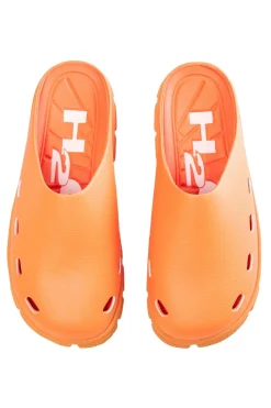 Online Trek Closed Sandal Sandaler