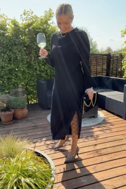 Hot Vogue Dress Eksklusiv hos Molly&My Kjoler